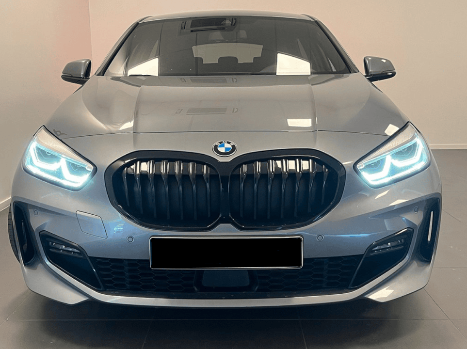 Poarta de intrare in lumea masinilor de lux germane - BMW Seria 1