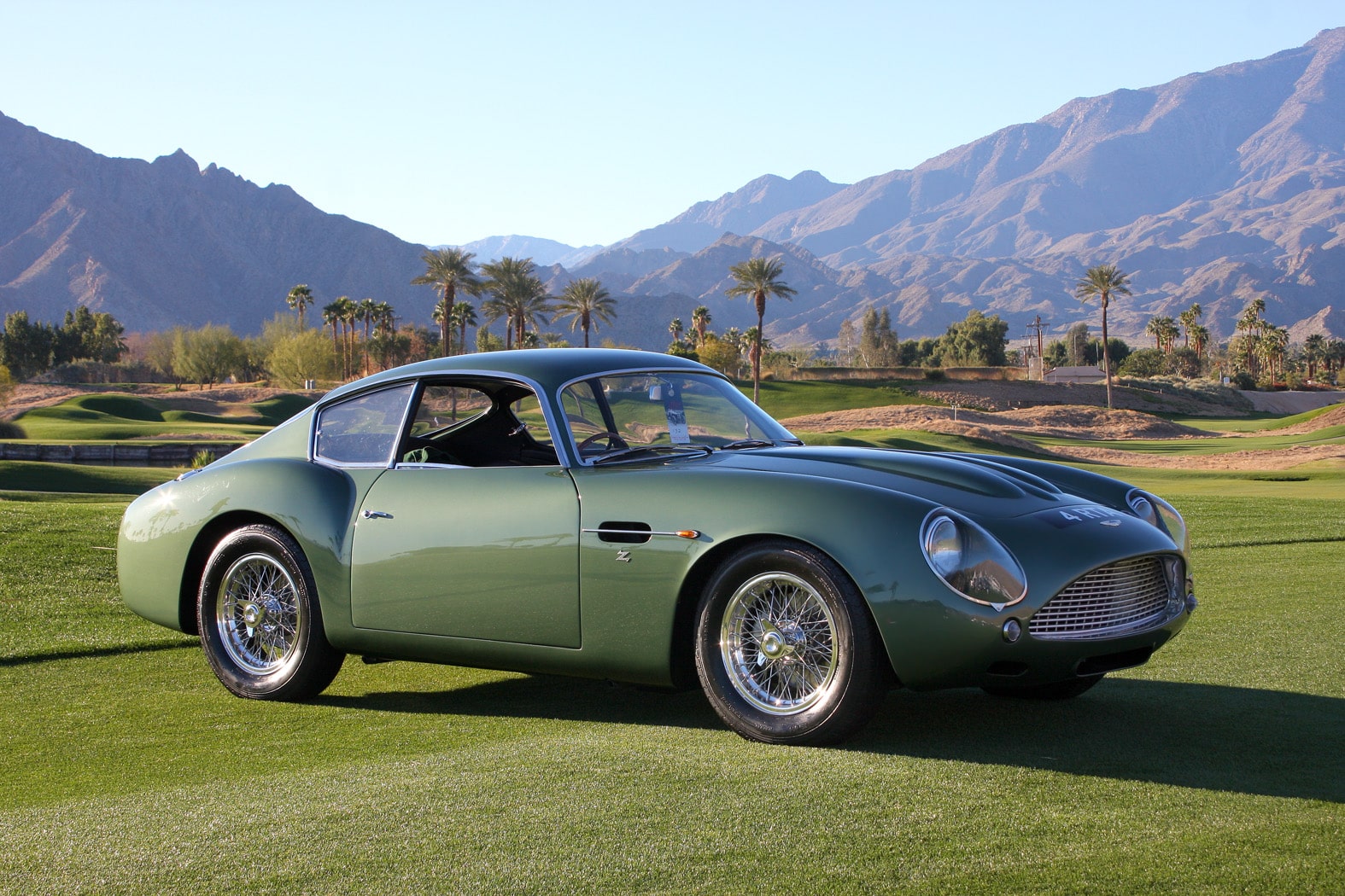 Aston_Martin_DB4_GT_Zagato min