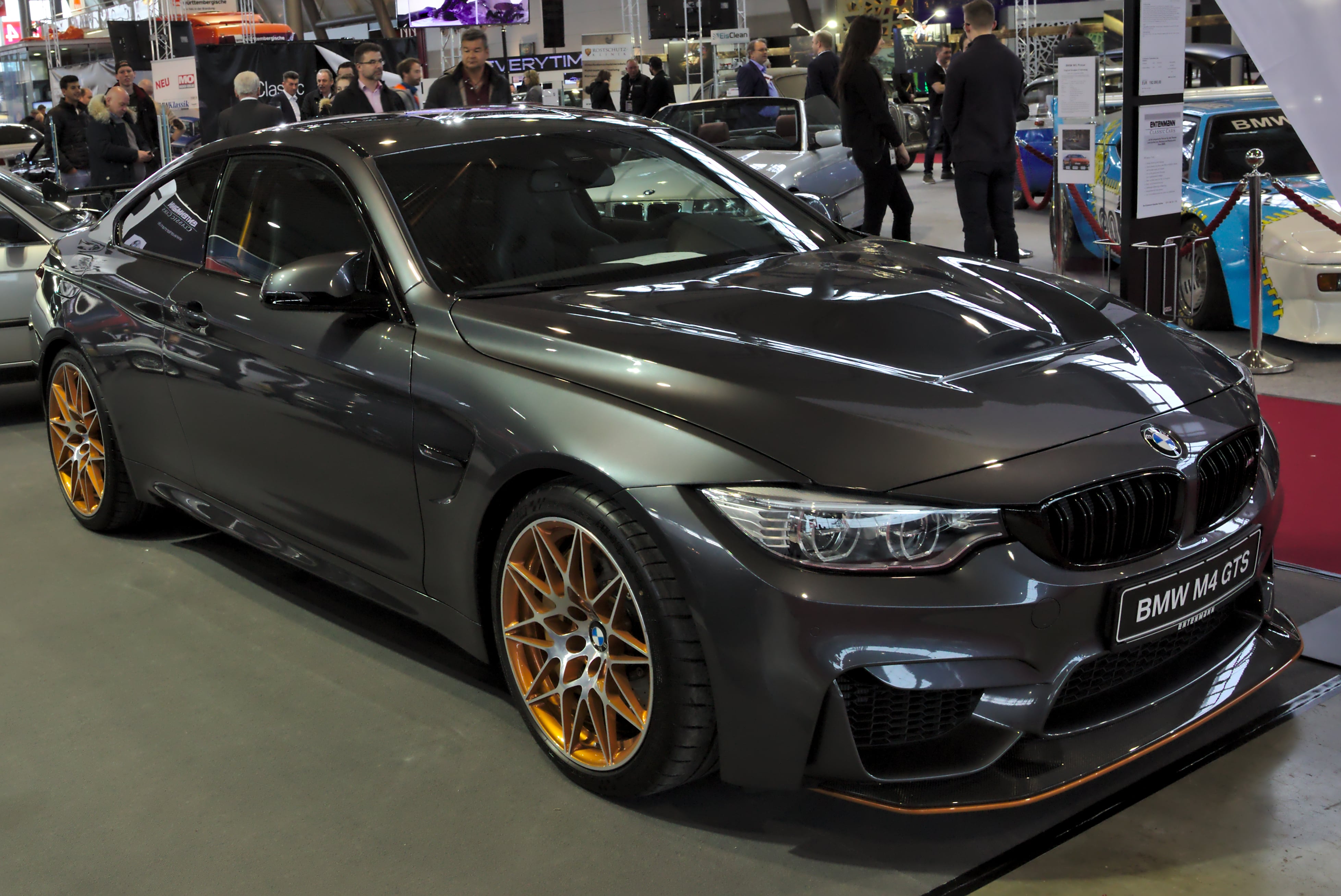 BMW_M4_GTS min