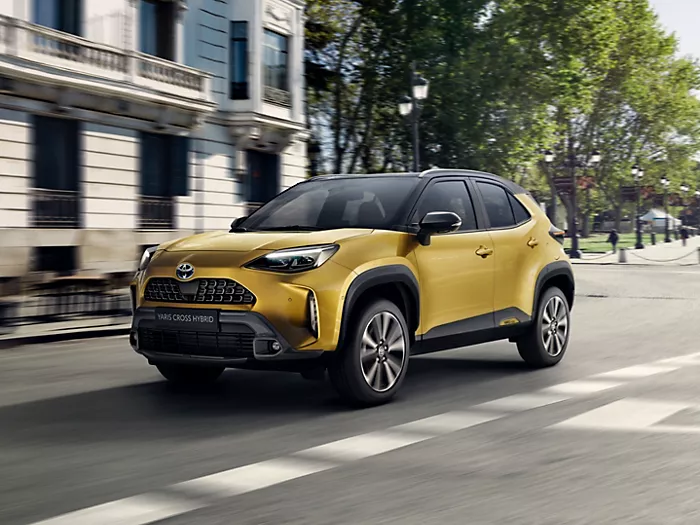 design toyota yaris cross hybrid