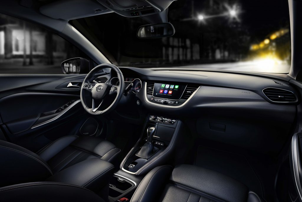 interior opel grandland x