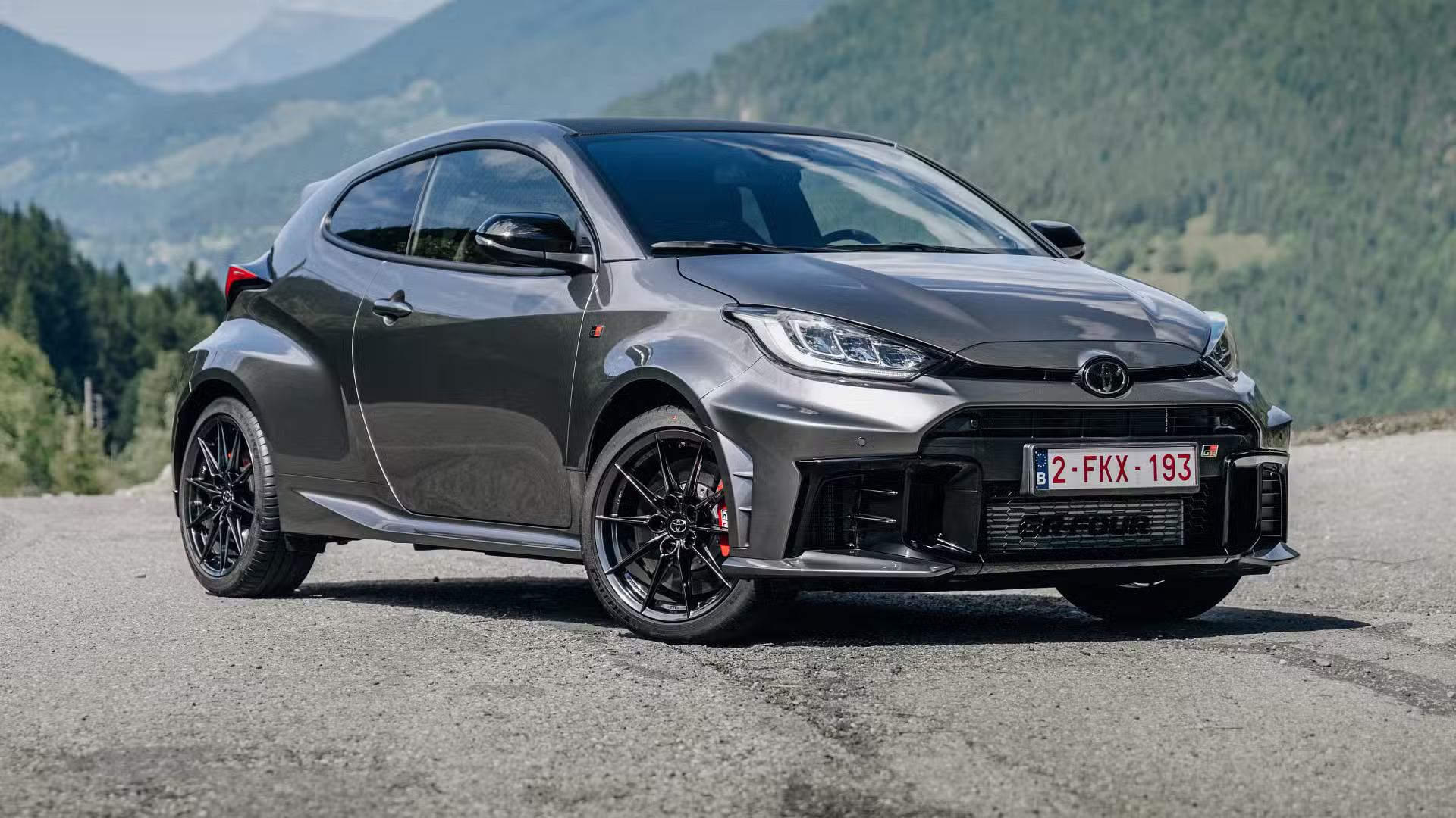 toyora yaris