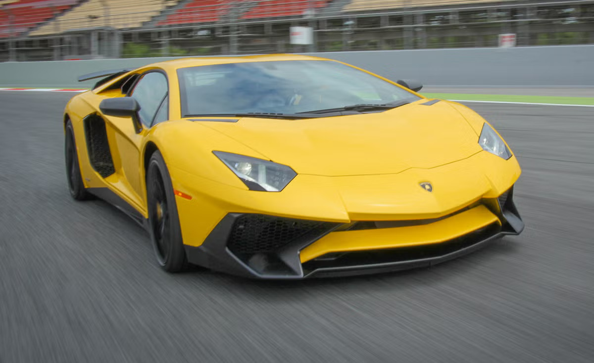 evolutia aventador