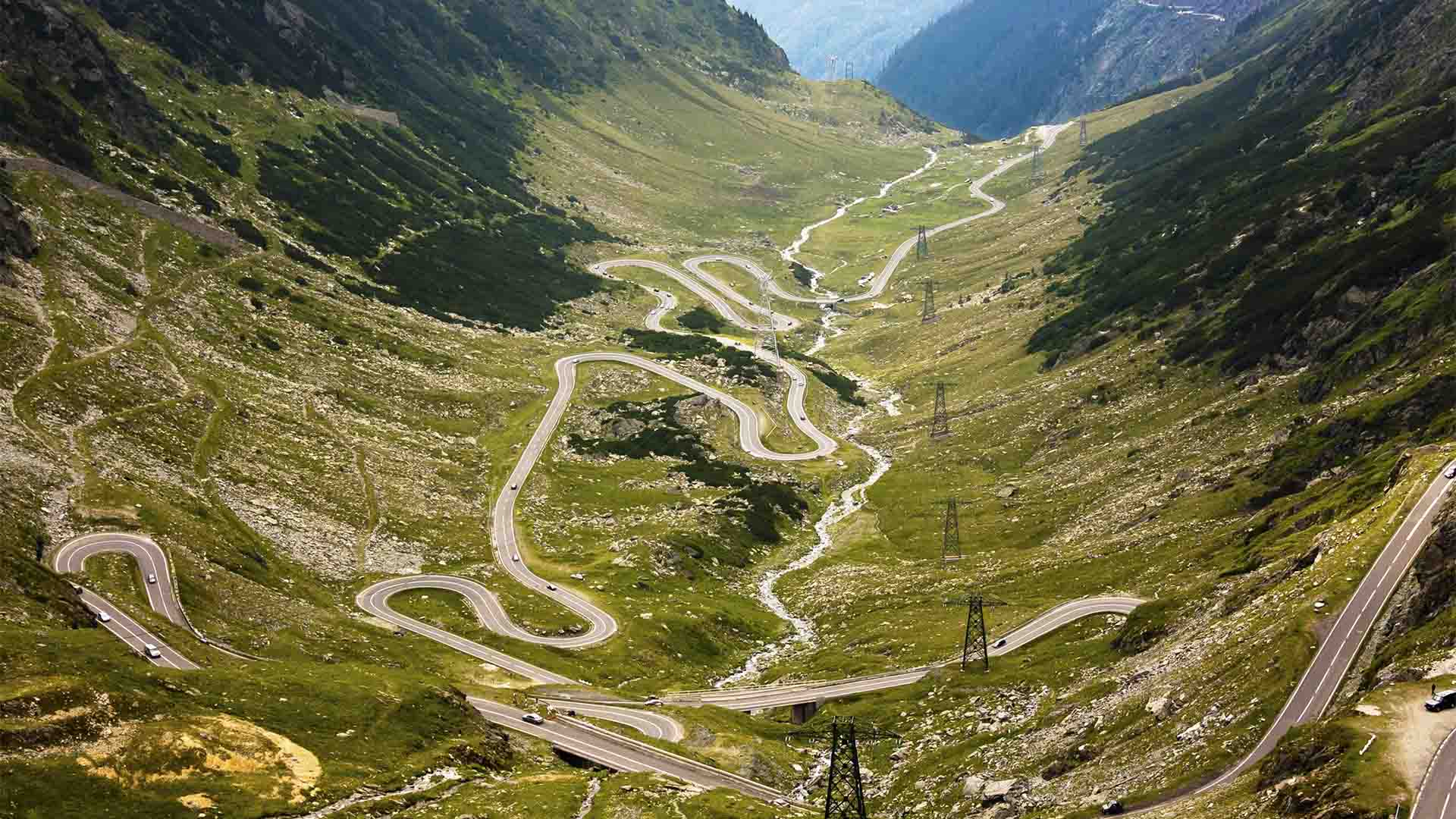 Cele mai bune mașini pentru drumuri lungi în Europa