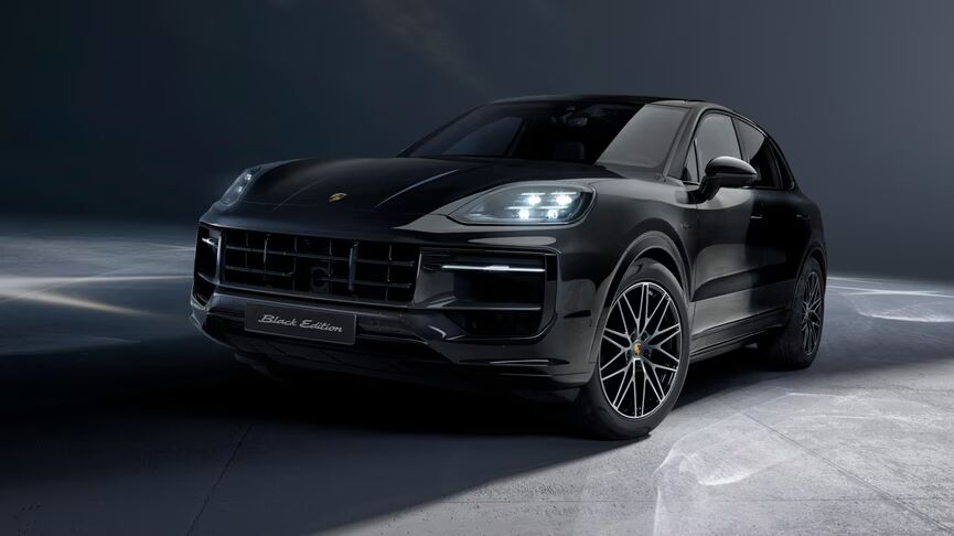 Porsche Cayenne: modelul care a salvat Porsche și a schimbat industria auto
